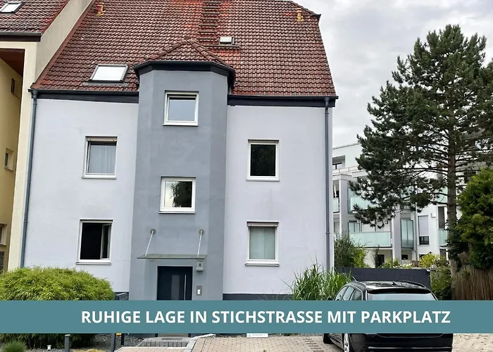 Semper Suite No2 - Ruhige 2 Zi Fewo 1-4 Pers Mit Kueche, Duschbad, Balkon Und Parkplatz In Hofgartennaehe