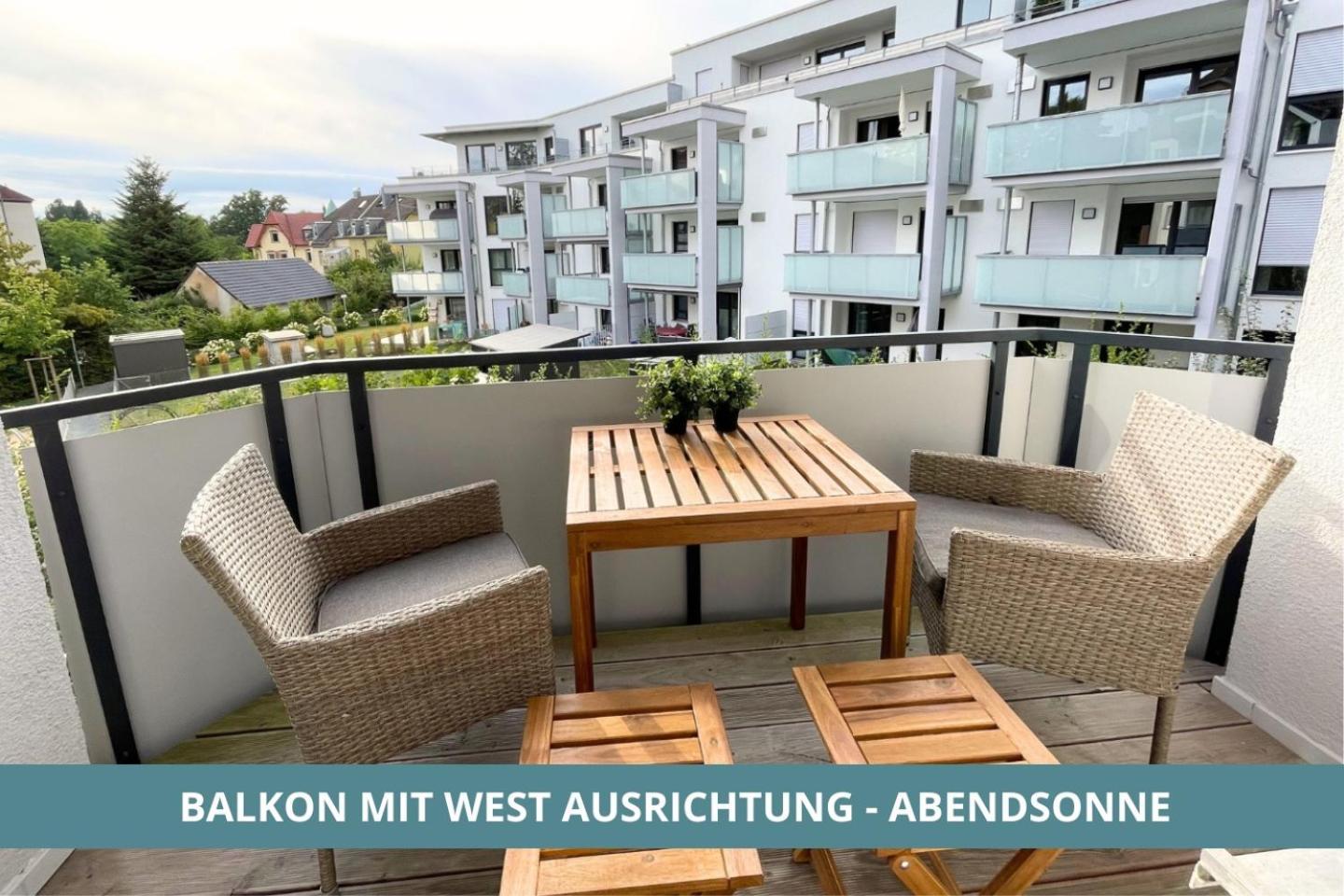 Semper Suite: Tranquil 2-room Near Hofgarten