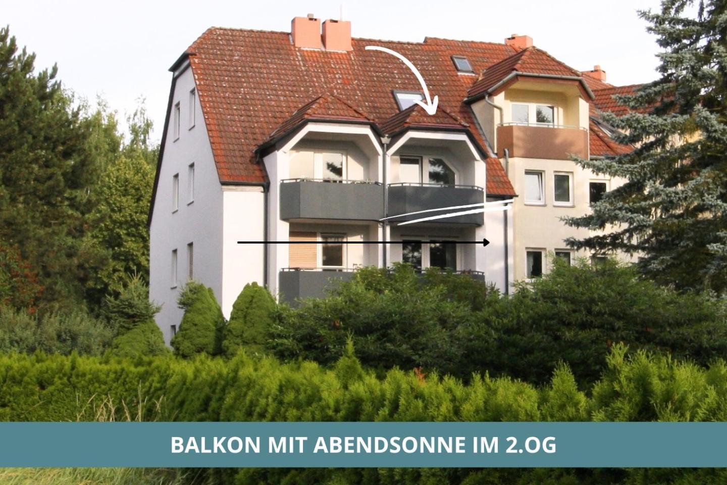 Semper Suite: Tranquil 2-room Near Hofgarten Apartment
